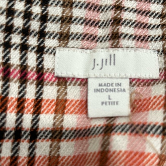 J Jill Plaid Pearl Button Up Shirt Long Sleeve Ruffle Tunic Top Size Petite L - Picture 4 of 7
